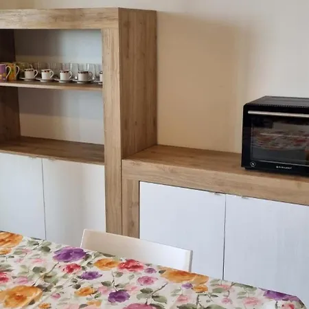아파트 Complesso Mosaico Non Fornisce Biancheria Da Letto,non Fornisce Asciugamani Non Fornisce Prodotti In Genere, Arredati Da Foto, Per Il Check In Agenzia Ferro Viale Francesco Petrarca 391 Ra 리도아드리
