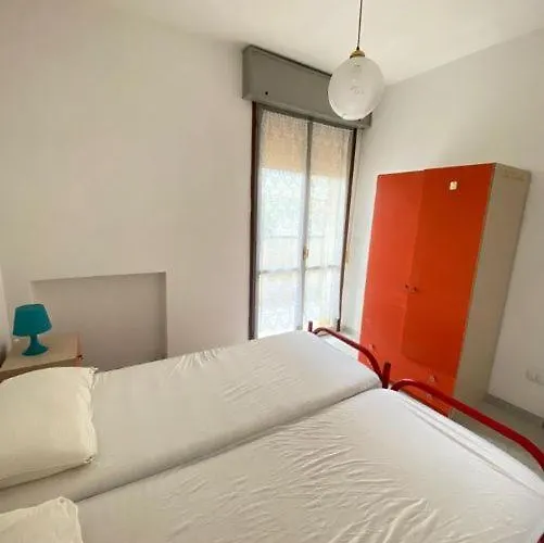 Complesso Mosaico Non Fornisce Prestazioni Di Carattere Alberghiero, Arredati Da Foto, Per Il Check In Agenzia Ferro Viale Francesco Petrarca 391 Ra Apartamento *