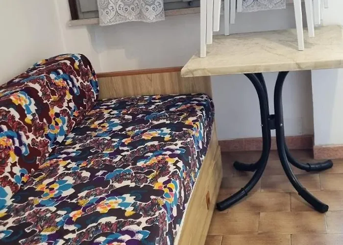 Complesso Mosaico Non Fornisce Prestazioni Di Carattere Alberghiero, Arredati Da Foto, Per Il Check In Agenzia Ferro Viale Francesco Petrarca 391 Ra Apartamento *