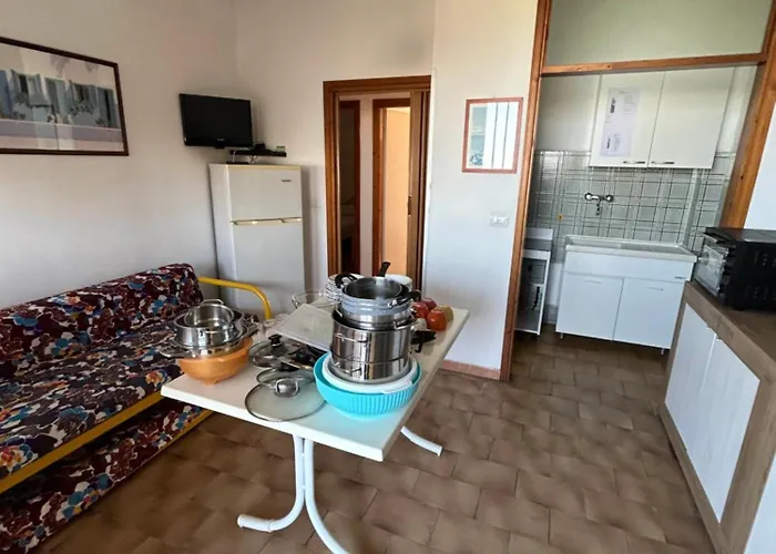 Complesso Mosaico Non Fornisce Prestazioni Di Carattere Alberghiero, Arredati Da Foto, Per Il Check In Agenzia Ferro Viale Francesco Petrarca 391 Ra Apartamento *