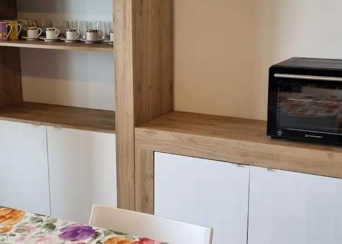 Apartment Complesso Mosaico Non Fornisce Prestazioni Di Carattere Alberghiero, Arredati Da Foto, Per Il Check In Agenzia Ferro Viale Francesco Petrarca 391 Ra Lido Adriano