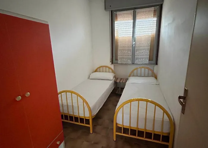 Complesso Mosaico Non Fornisce Prestazioni Di Carattere Alberghiero, Arredati Da Foto, Per Il Check In Agenzia Ferro Viale Francesco Petrarca 391 Ra * Lido Adriano